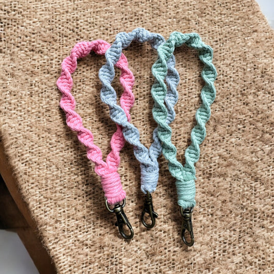 Macrame Twist Wristlet