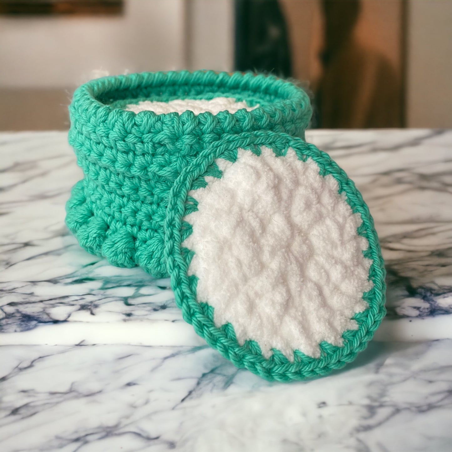 Facial Round Set With Storage Basket
